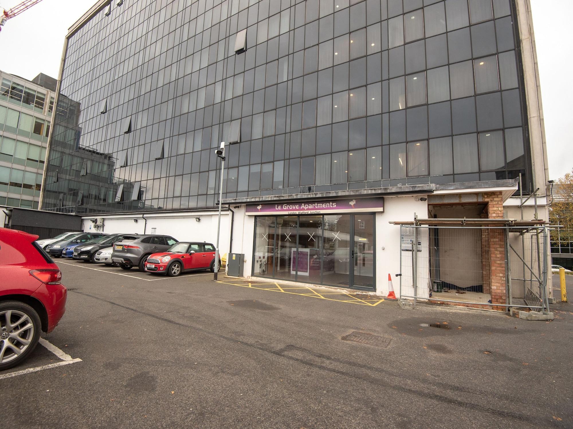 Livin' Serviced Apartments Watford  Exterior foto
